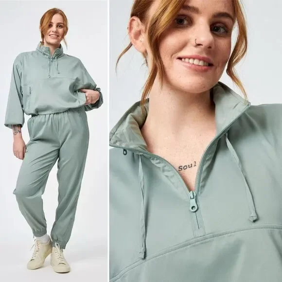 Girlfriend Collective Hummingbird Half-Zip Windbreaker in Chinoiserie Size XL - Picture 2 of 6